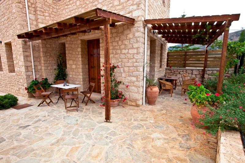 Aoritis Villas Lampini الغرفة الصورة